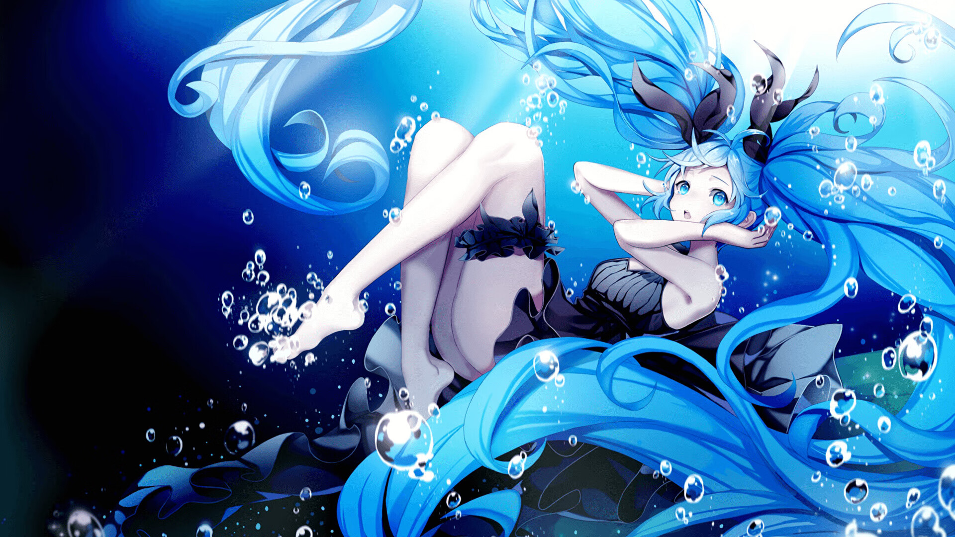 下载乐鱼体育APP-里昂持续调整锋线组合保持进攻多样性，里昂前锋