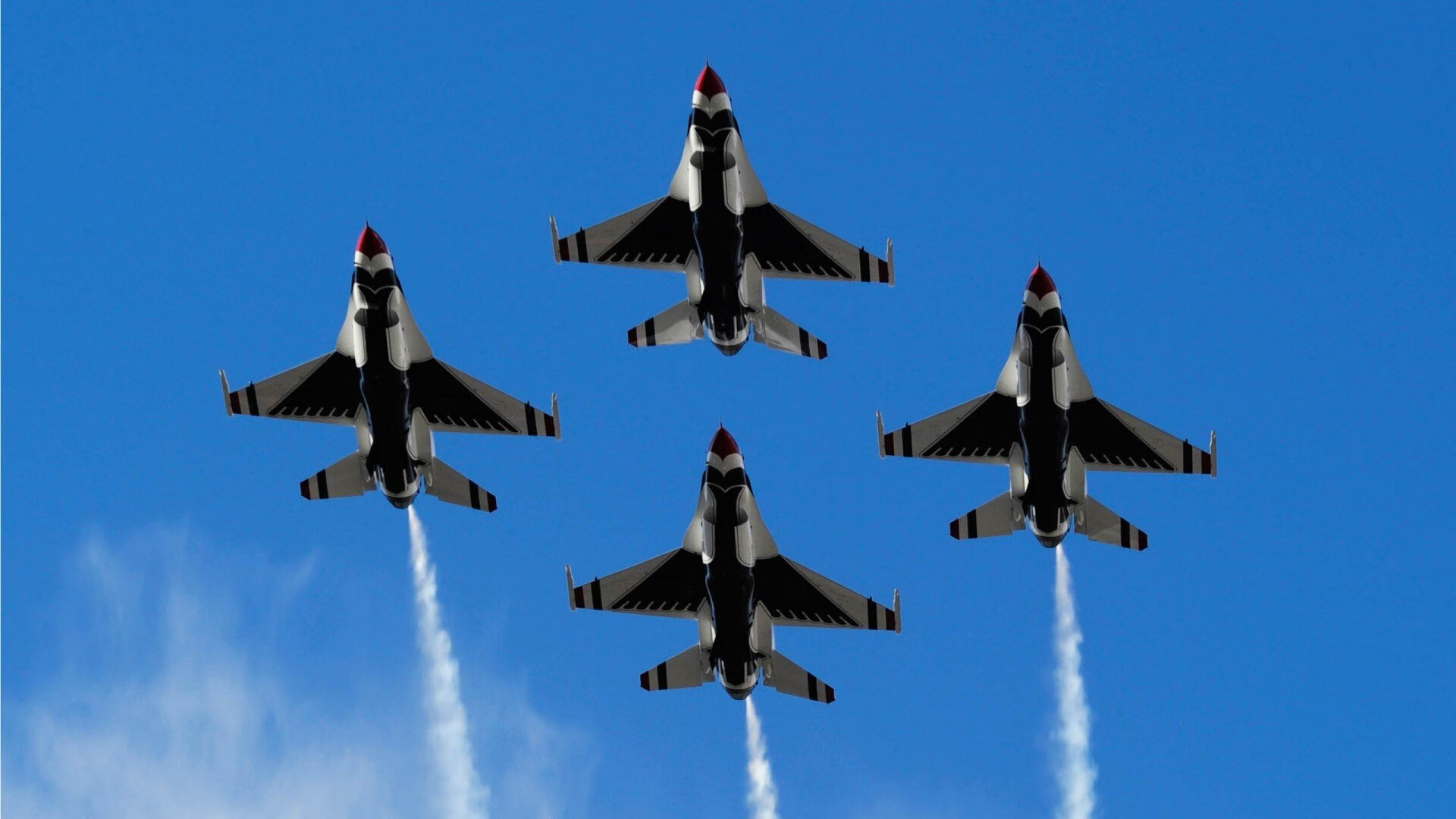 乐鱼电竞· (中国)官方网站-德甲血战到底:攻守对决令人血脉喷张,德甲打法特点